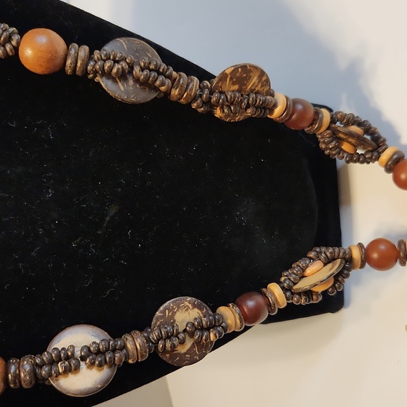53 Vintage Boho brown necklace with tassels 38" - Picture 3 of 4